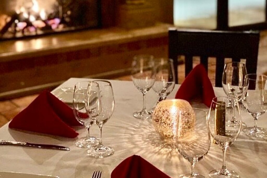 Romantic dinner for Valentine's Day in the Lake Chelan Wine Valley